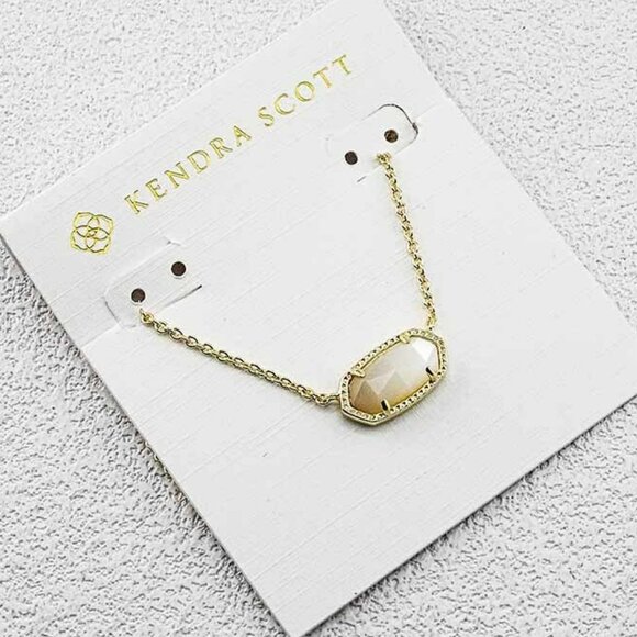 ✨Kendra Scott White Shell Gold Pendant Necklace - Picture 1 of 2